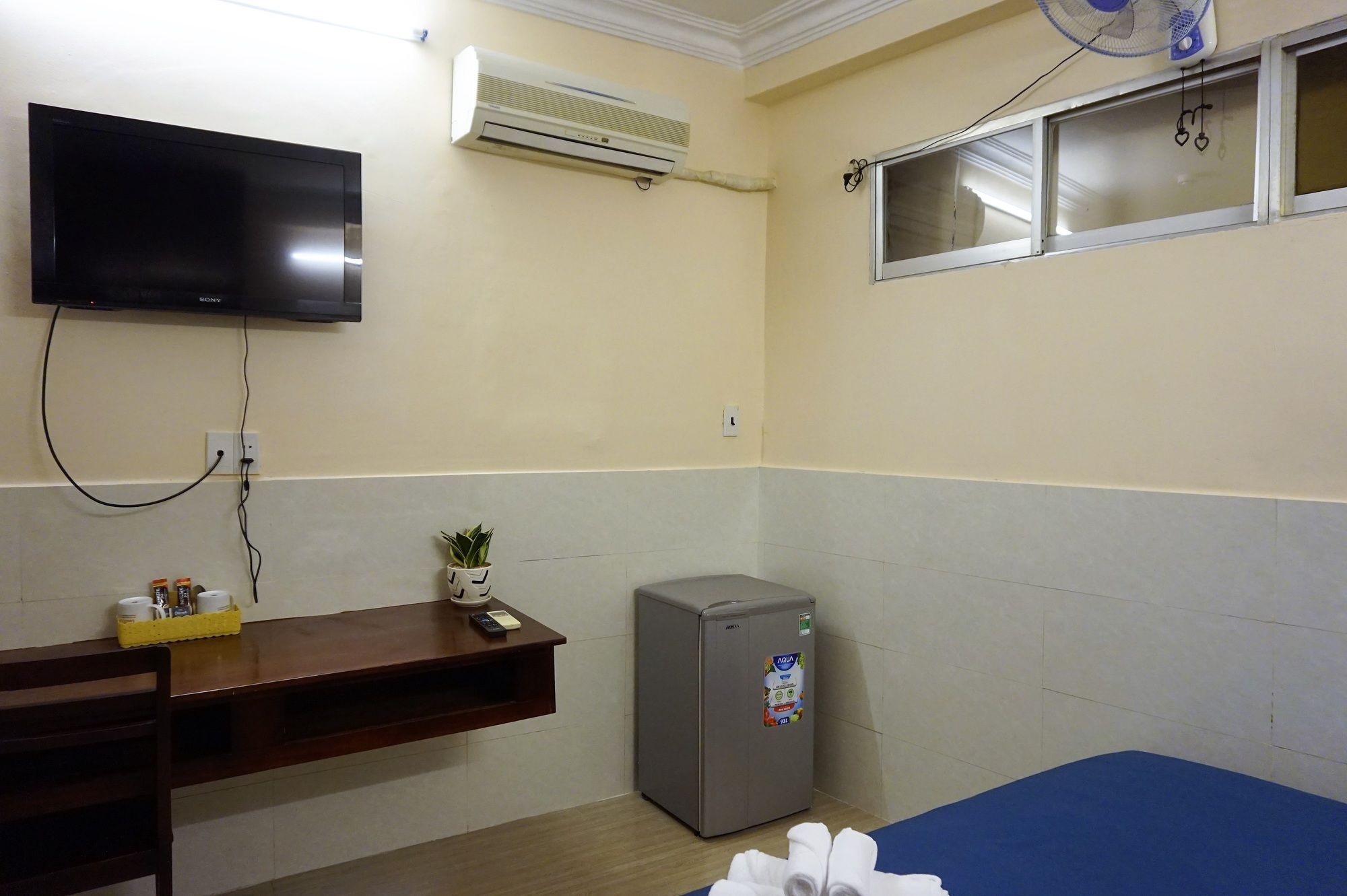 Reddoorz Near Khu Che Xuat Tan Thuan 2 Hotel Ho Chi Minh City Exterior photo